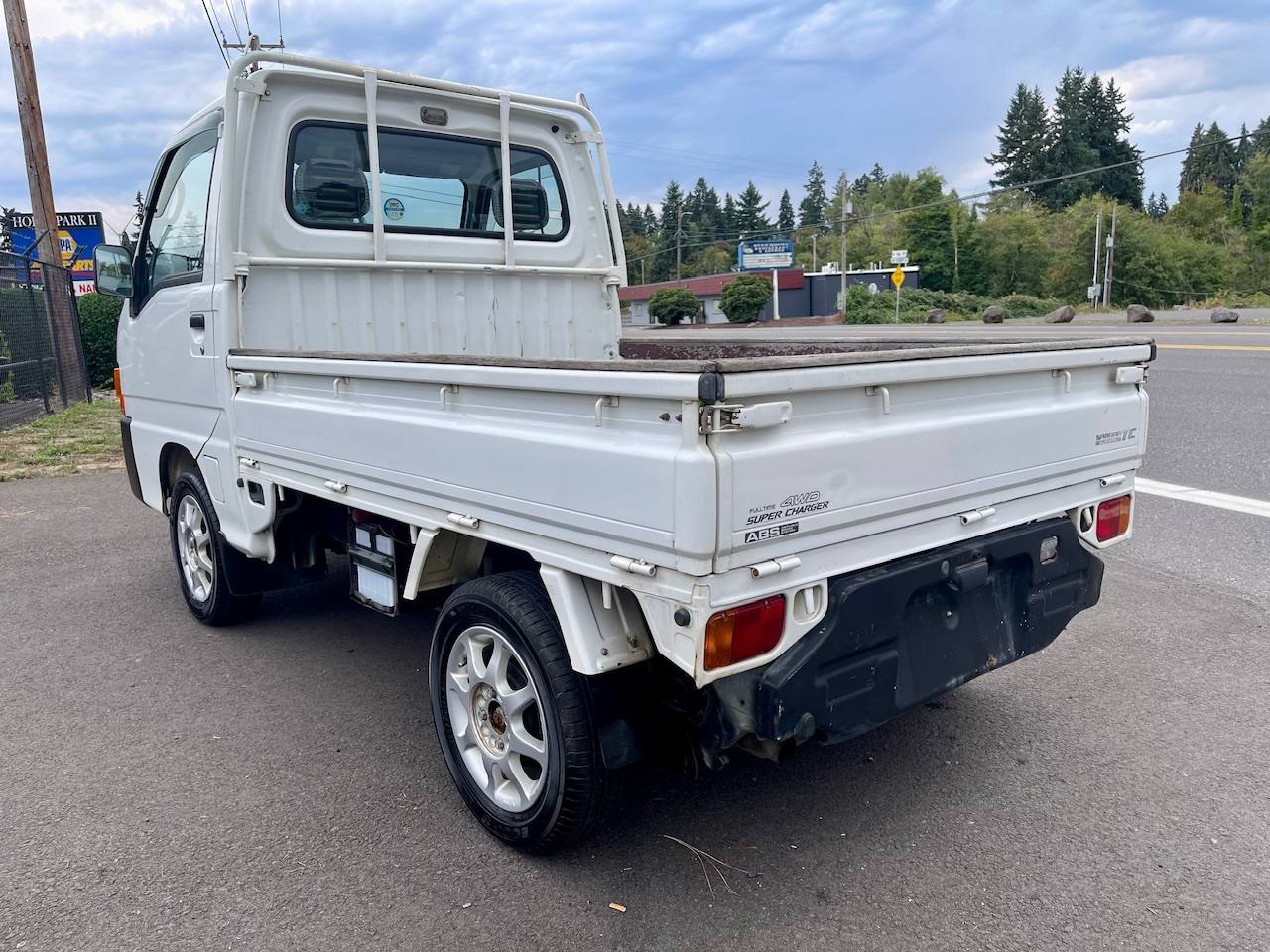 2000 Subaru Sambar EFI Super Charged AWD, PS, AC, Airbag, ABS, Auto