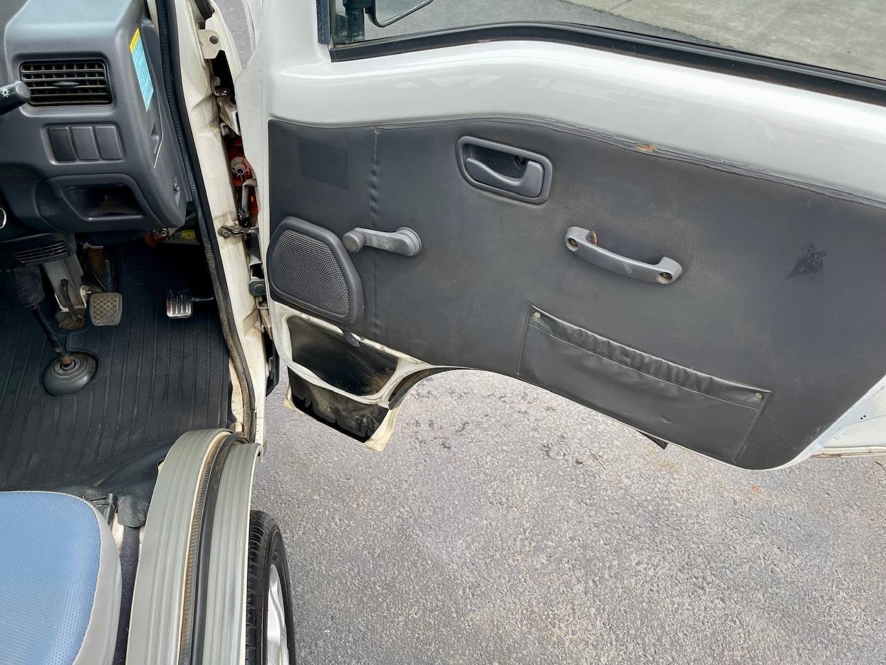 2000 Subaru Sambar EFI Super Charged AWD, PS, AC, Airbag, ABS, Auto