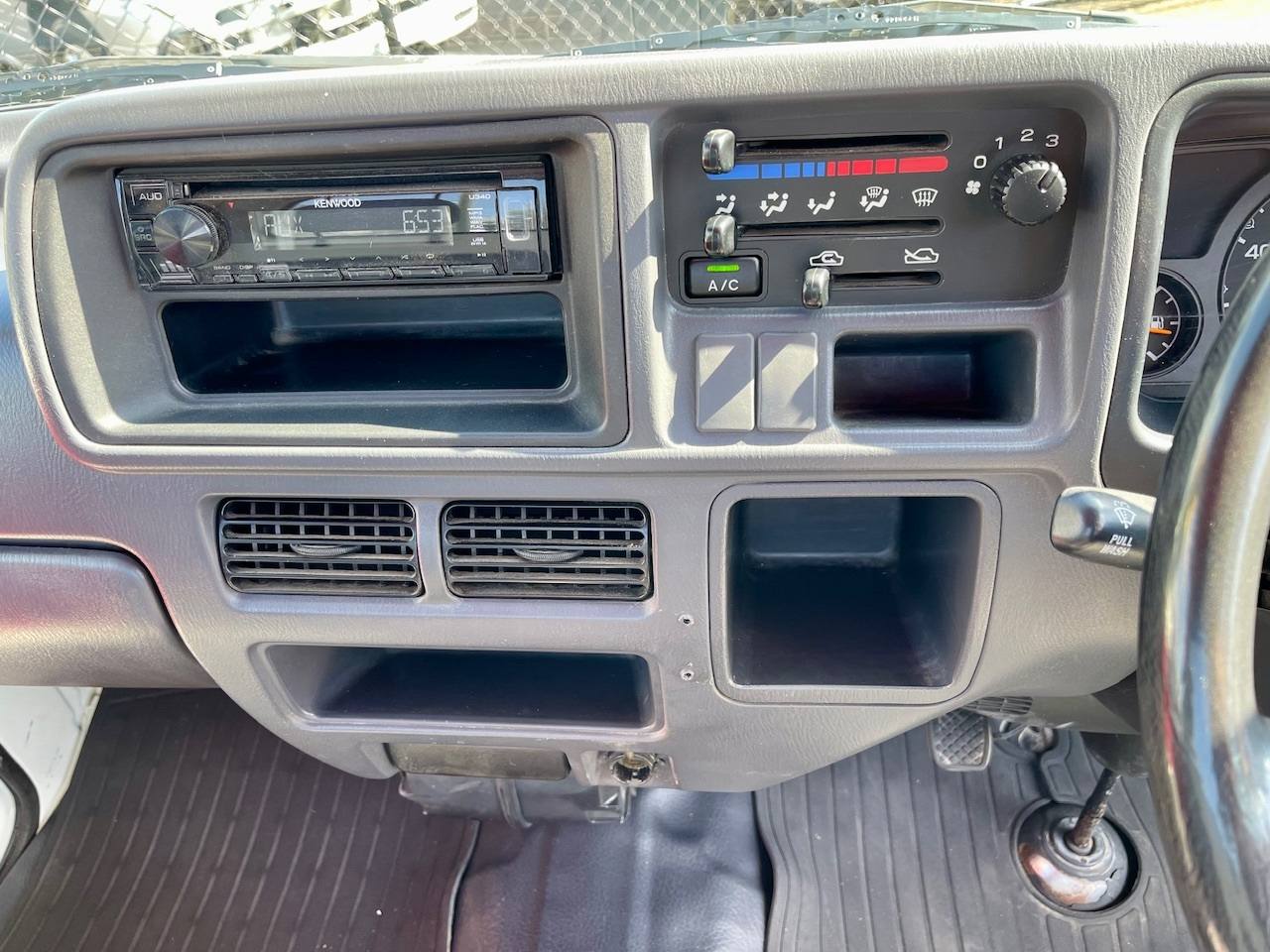 2000 Subaru Sambar EFI 4WD, 2Hi-4Hi, EL Gear, PS, AC, Airbag, 5MT