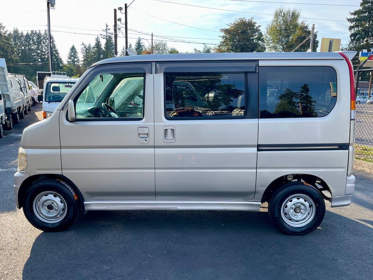 2000 Honda Vamos AWD, PS,PW,PL,AC, Airbags, Automatic