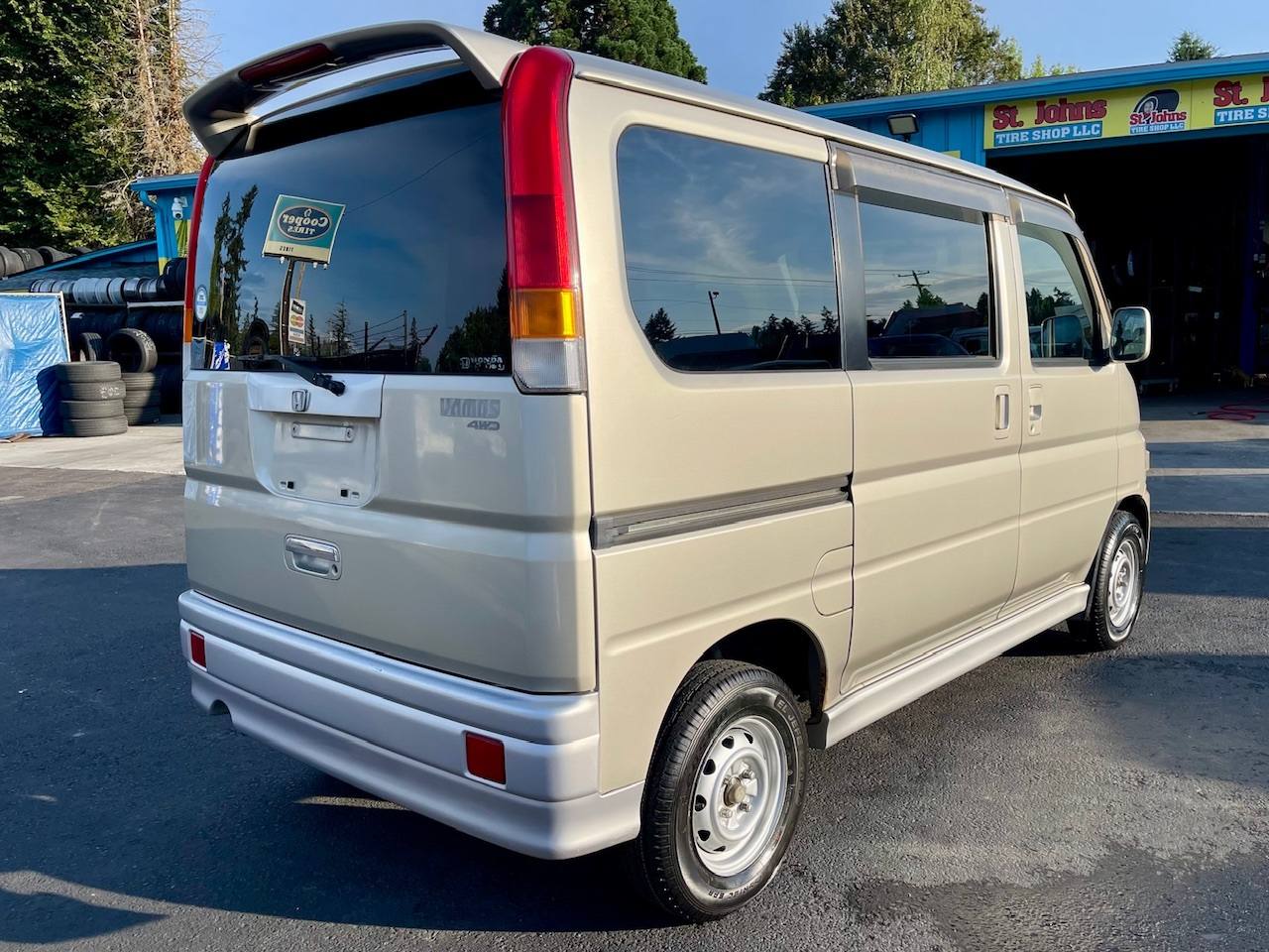2000 Honda Vamos AWD, PS,PW,PL,AC, Airbags, Automatic