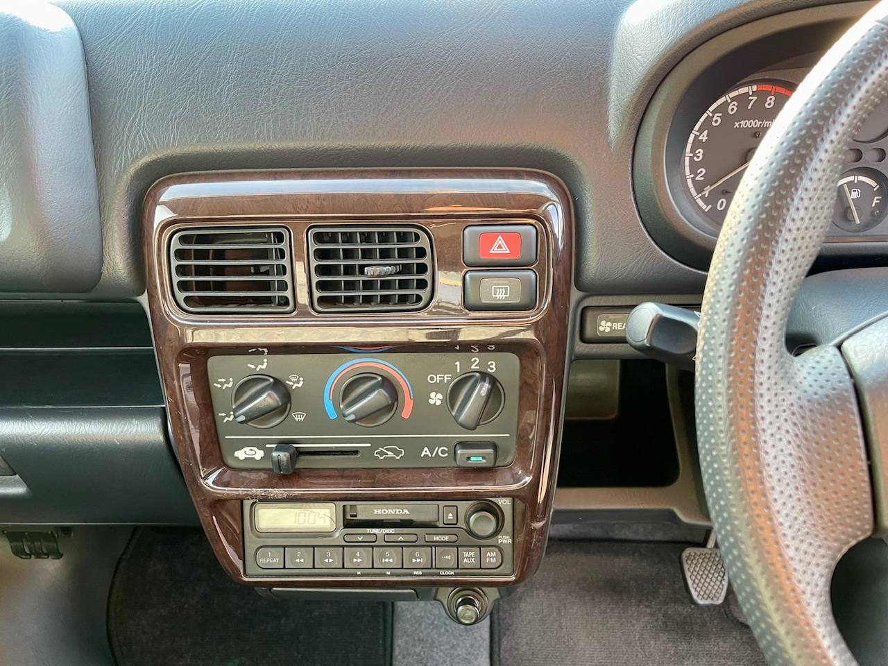 2000 Honda Vamos AWD, PS,PW,PL,AC, Airbags, Automatic