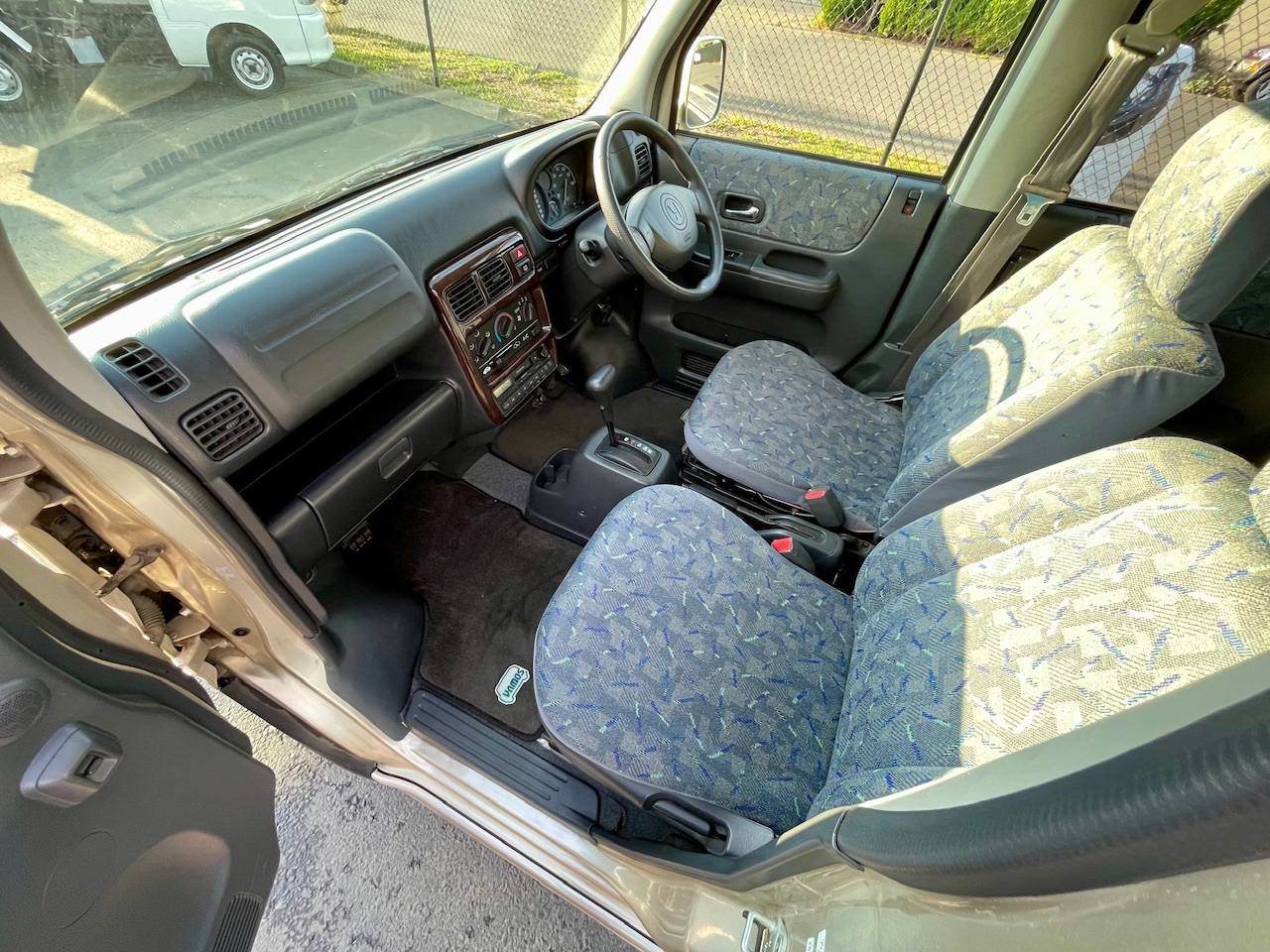 2000 Honda Vamos AWD, PS,PW,PL,AC, Airbags, Automatic