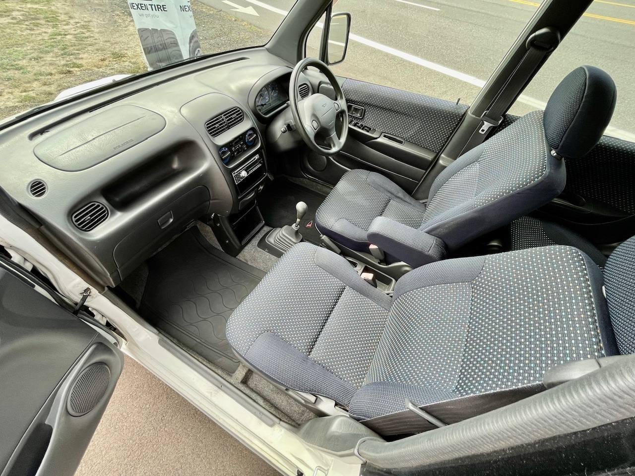 1998 Daihatsu Move SR-XX Turbo Intercooled 2WD,PS,PL,PW,AC,5MT