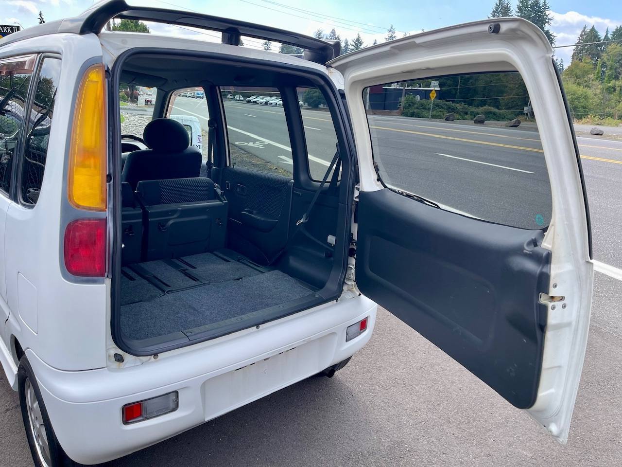 1998 Daihatsu Move SR-XX Turbo Intercooled 2WD,PS,PL,PW,AC,5MT