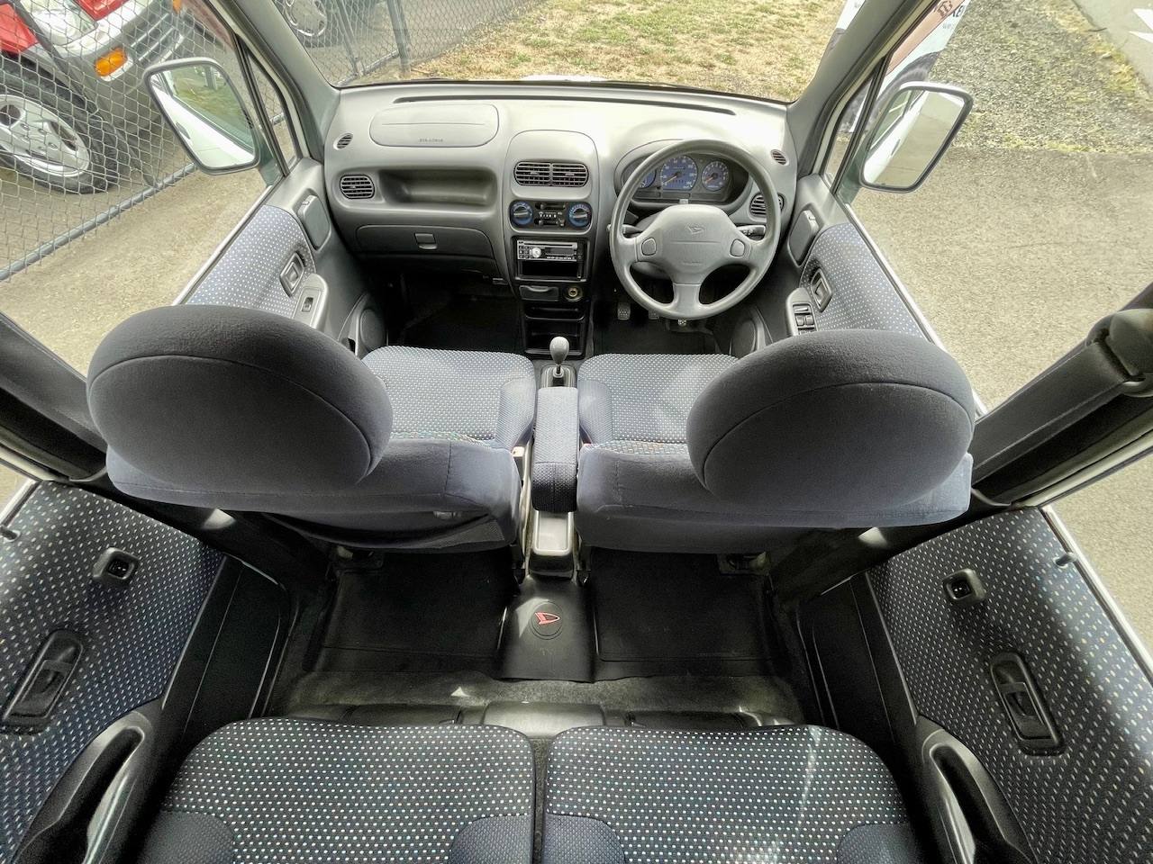 1998 Daihatsu Move SR-XX Turbo Intercooled 2WD,PS,PL,PW,AC,5MT