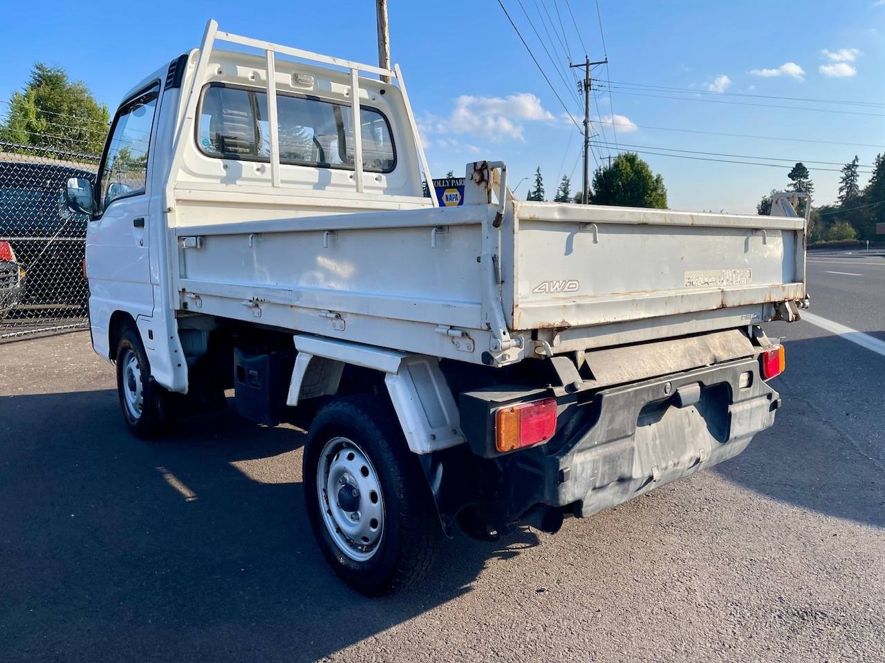 1990 Subaru Sambar SD Dump 4WD, 2Hi-4Hi, EL Gear, 5MT