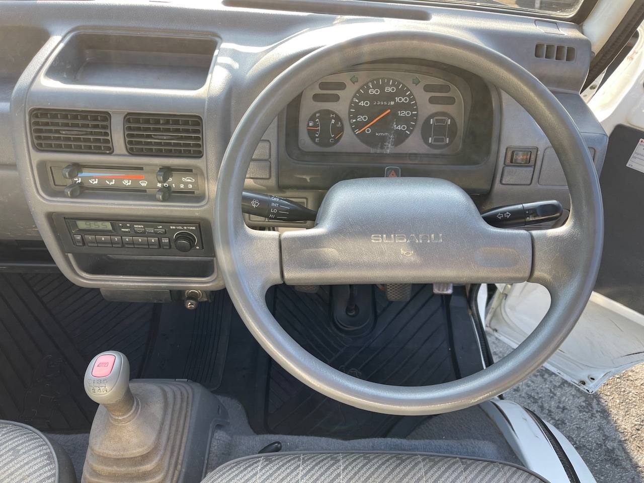 1990 Subaru Sambar SD Dump 4WD, 2Hi-4Hi, EL Gear, 5MT