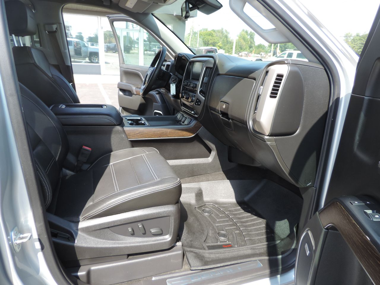 2017 GMC Sierra 1500 Crew Cab Denali 4WD