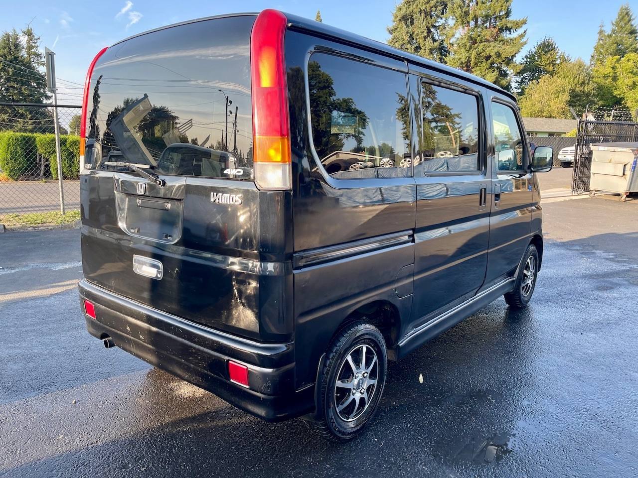 Used 2000 Honda Vamos Turbo Mid-Engine, AC, PS, PW, PL, Airbags