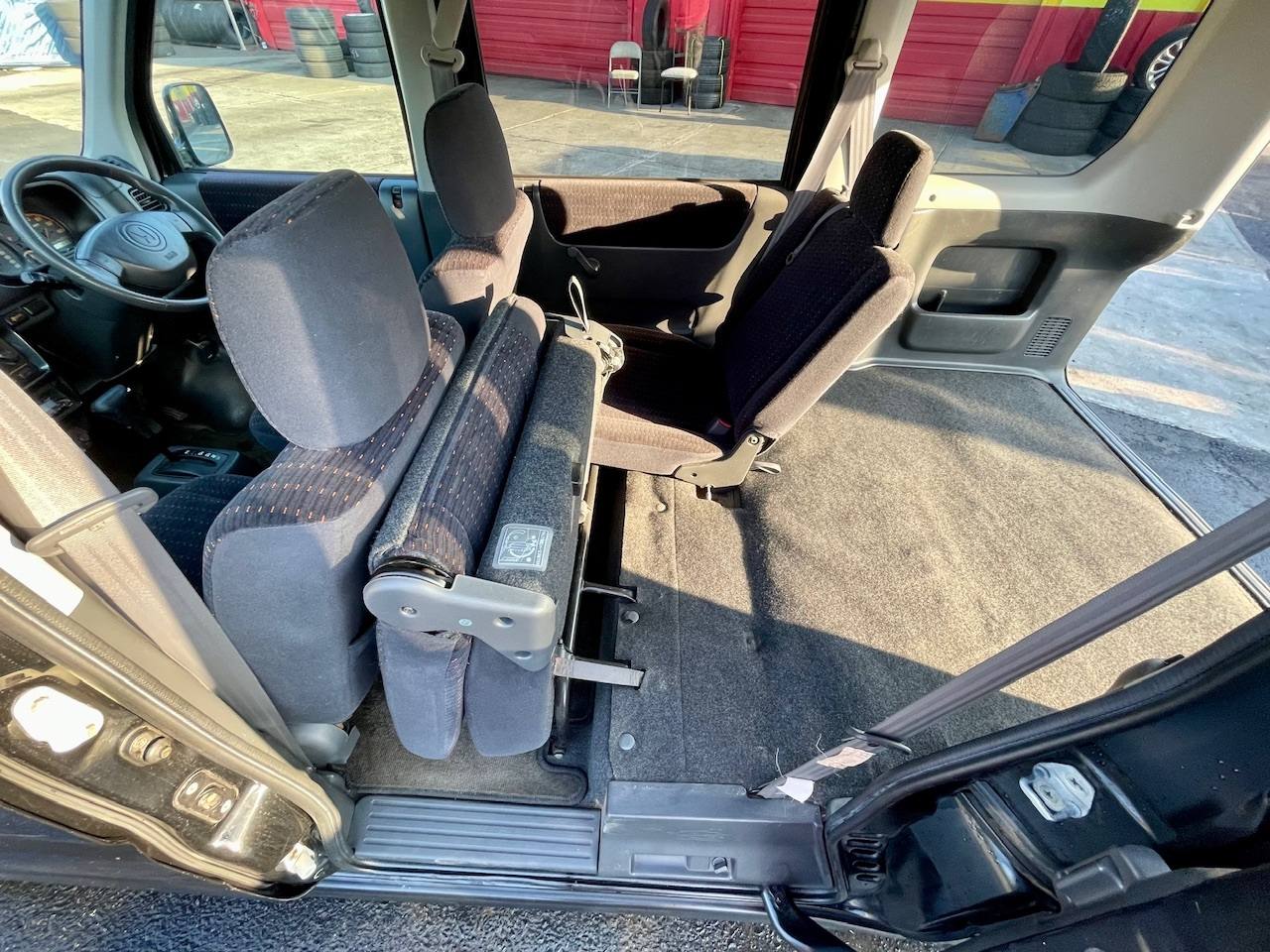 2000 Honda Vamos Turbo Mid-Engine, AC, PS, PW, PL, Airbags Auto