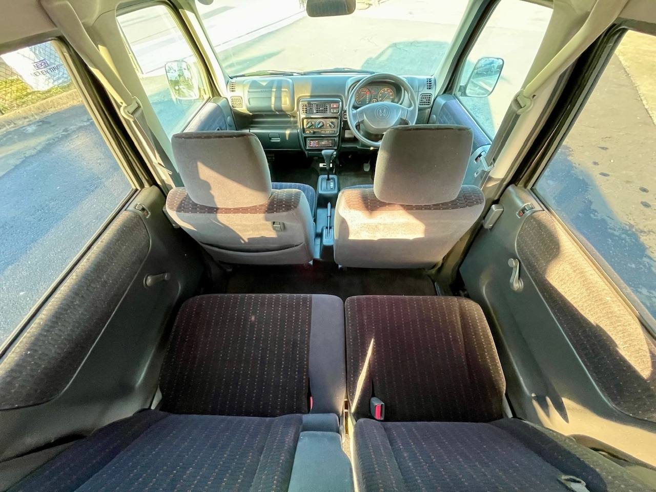 2000 Honda Vamos Turbo Mid-Engine, AC, PS, PW, PL, Airbags Auto