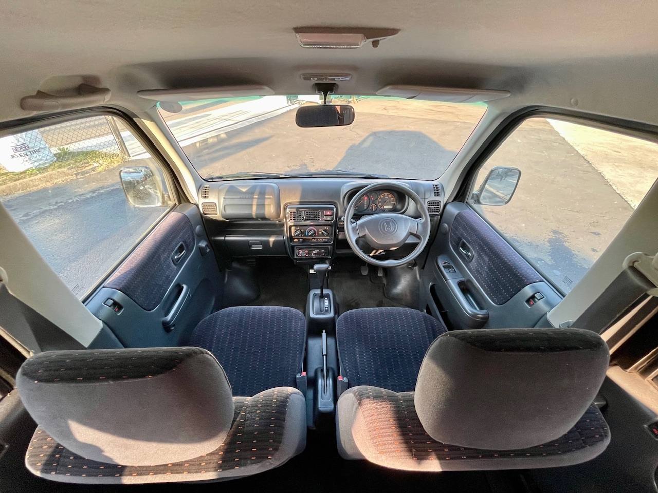 2000 Honda Vamos Turbo Mid-Engine, AC, PS, PW, PL, Airbags Auto