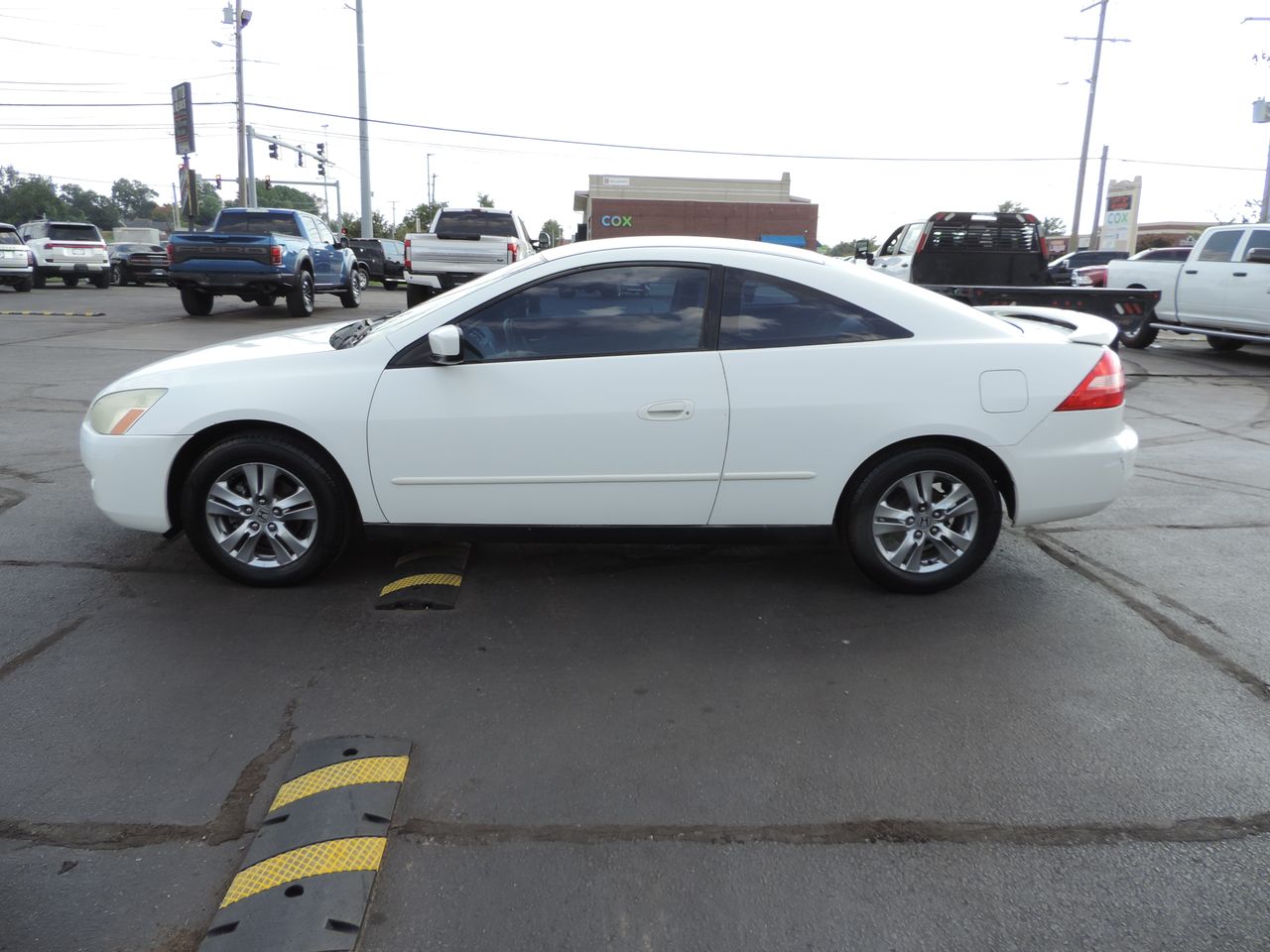 2004 Honda Accord LX Coupe AT 