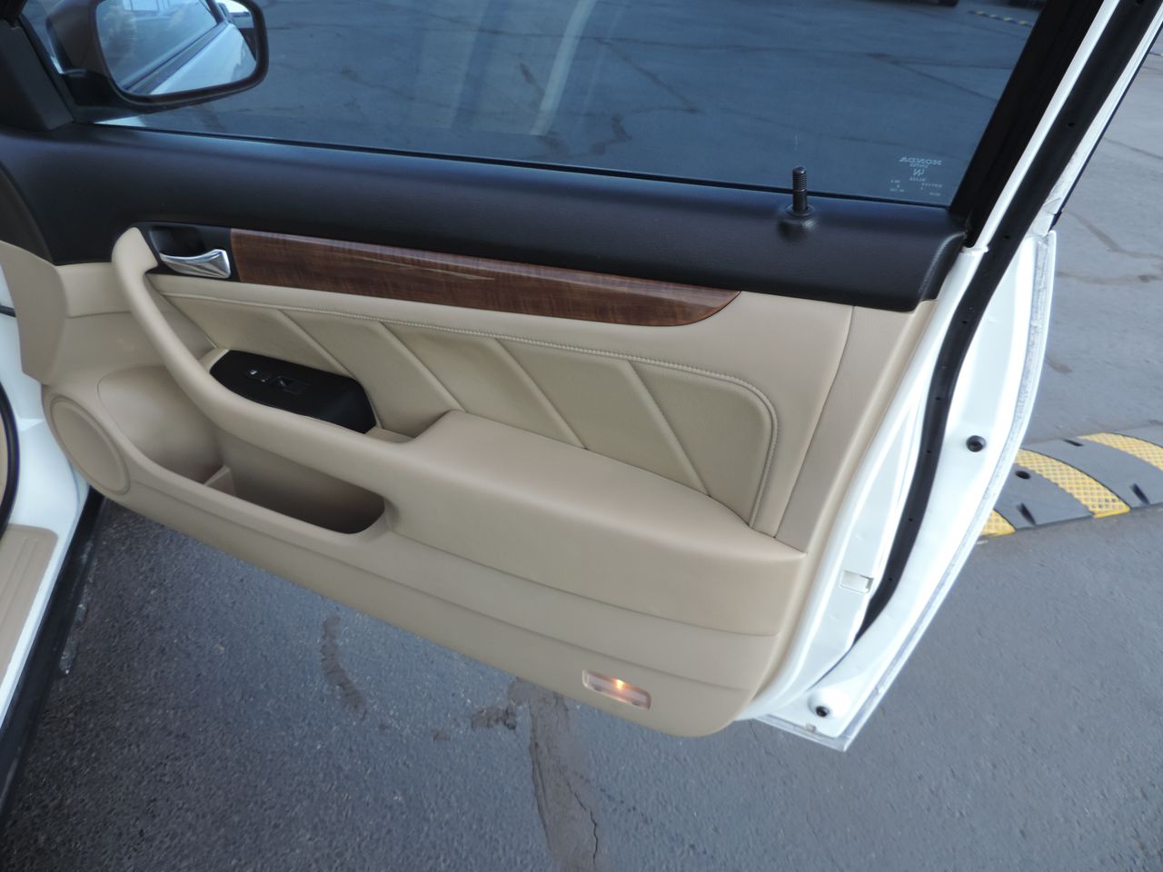 2004 Honda Accord LX Coupe AT 