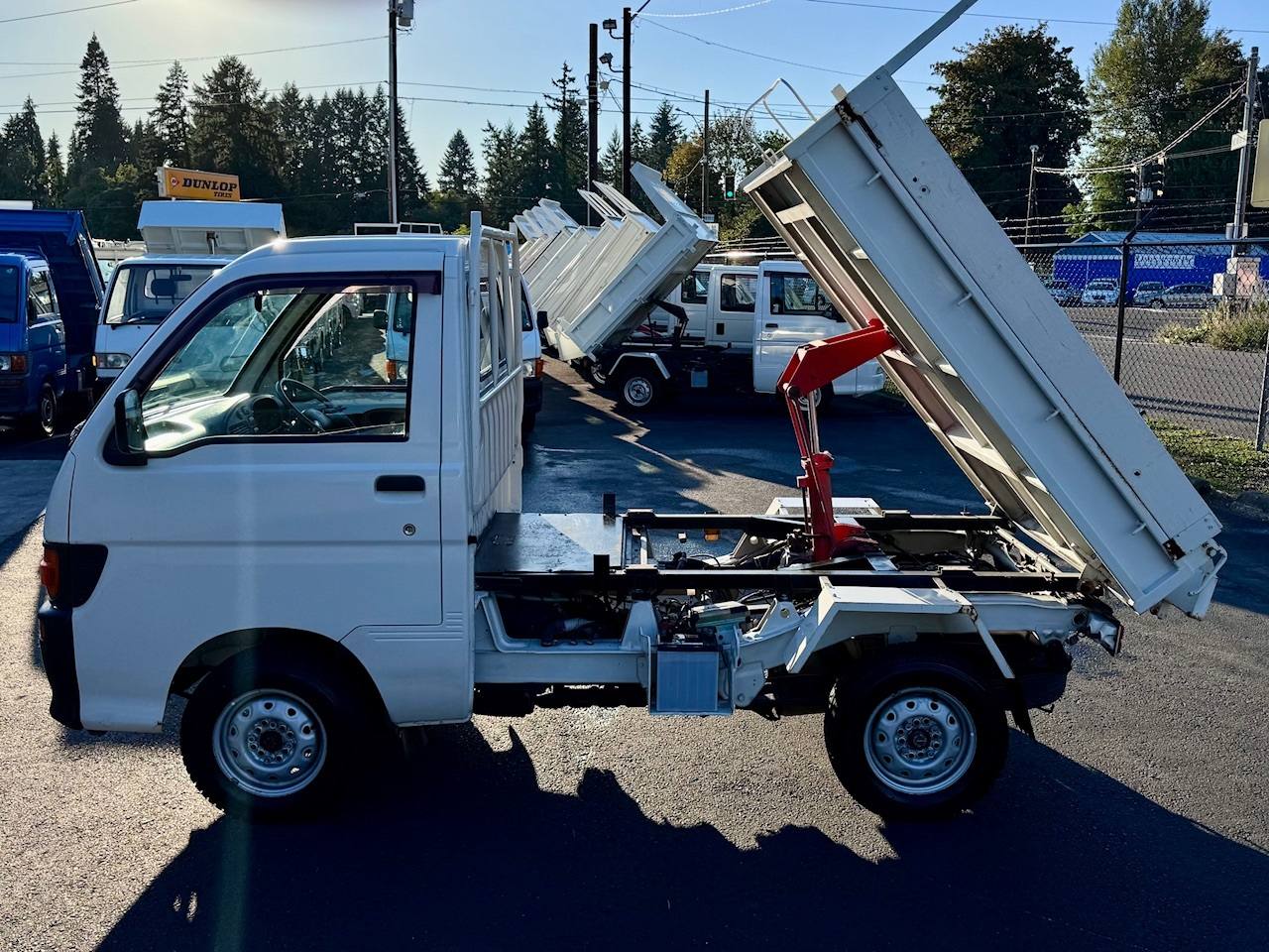 1997 Daihatsu Hi-Jet Low Dump 4WD, 2Hi-4Hi-4Lo, AC 5MT Difflock