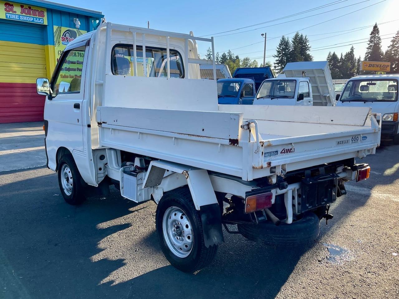 1997 Daihatsu Hi-Jet Low Dump 4WD, 2Hi-4Hi-4Lo, AC 5MT Difflock