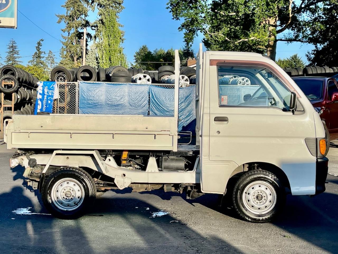 1997 Daihatsu Hi-Jet Low Dump 4WD, 2Hi-4Hi-4Lo, AC 5MT Difflock