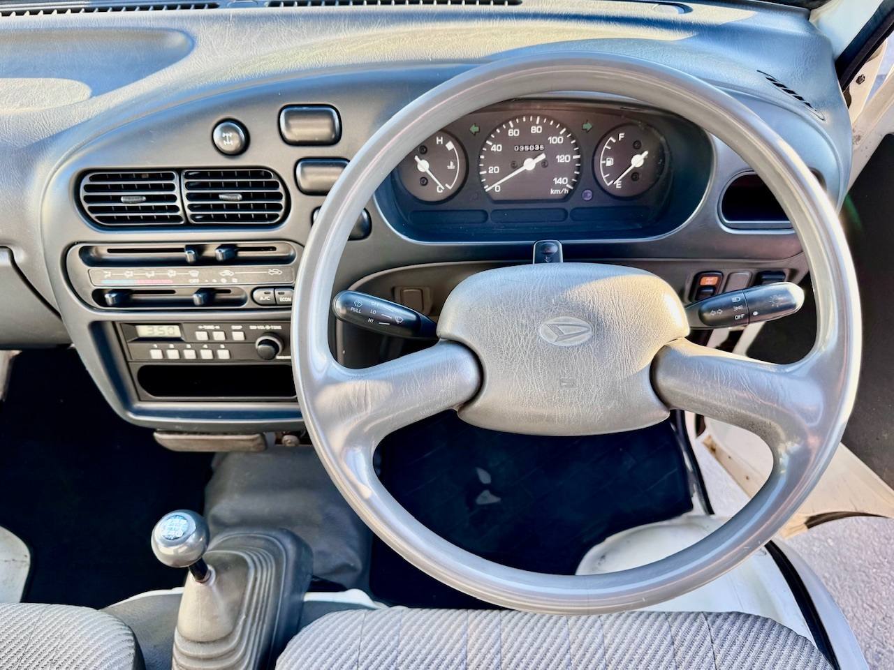 1997 Daihatsu Hi-Jet Low Dump 4WD, 2Hi-4Hi-4Lo, AC 5MT Difflock