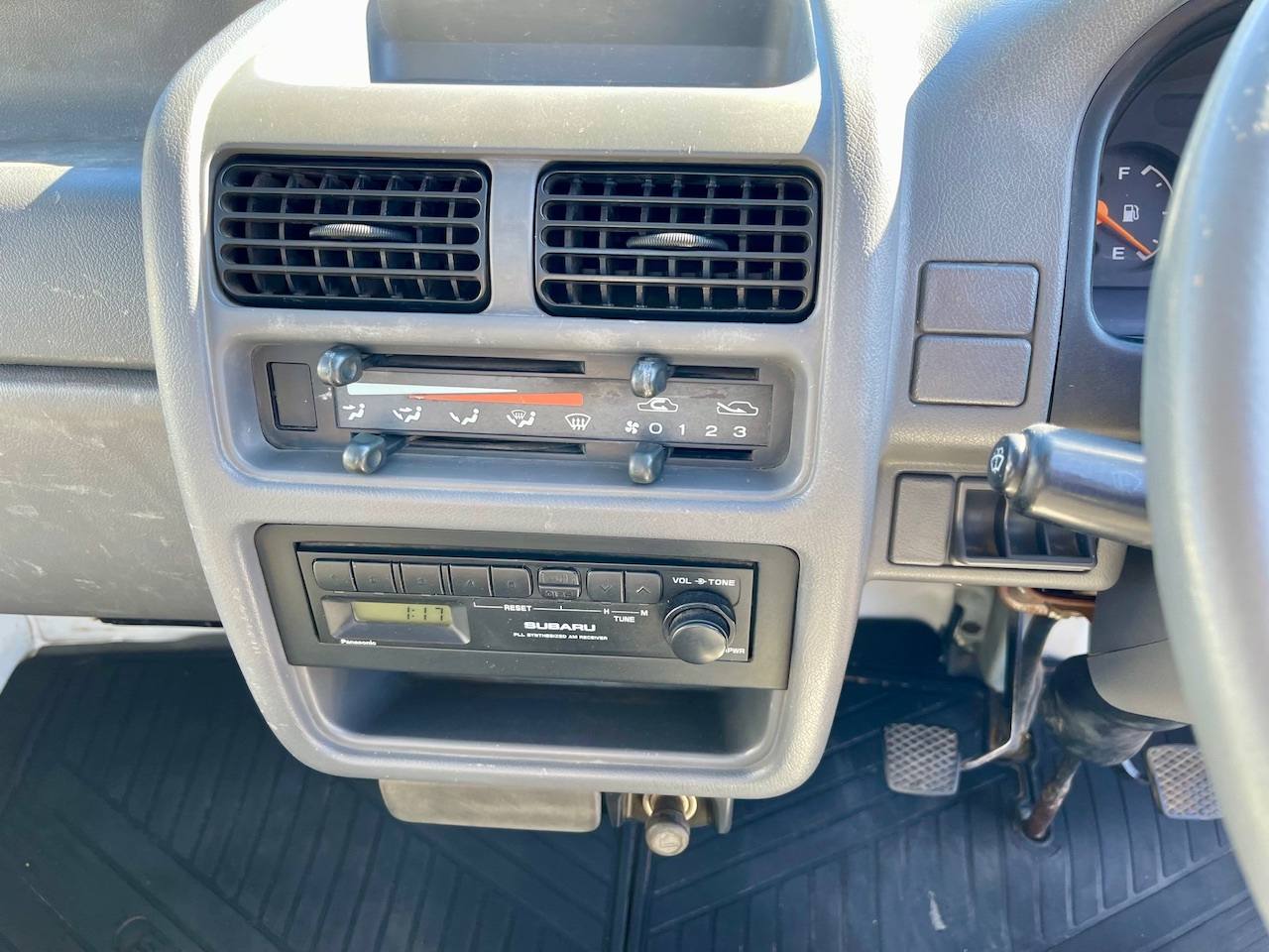 1998 Subaru Sambar HD Dump 4WD, 2Hi-4Hi, EL Gear, 5MT