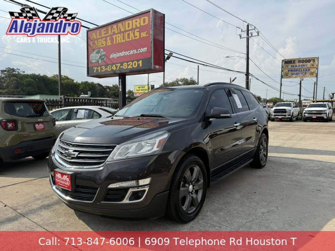 2017 Chevrolet Traverse 2LT FWD