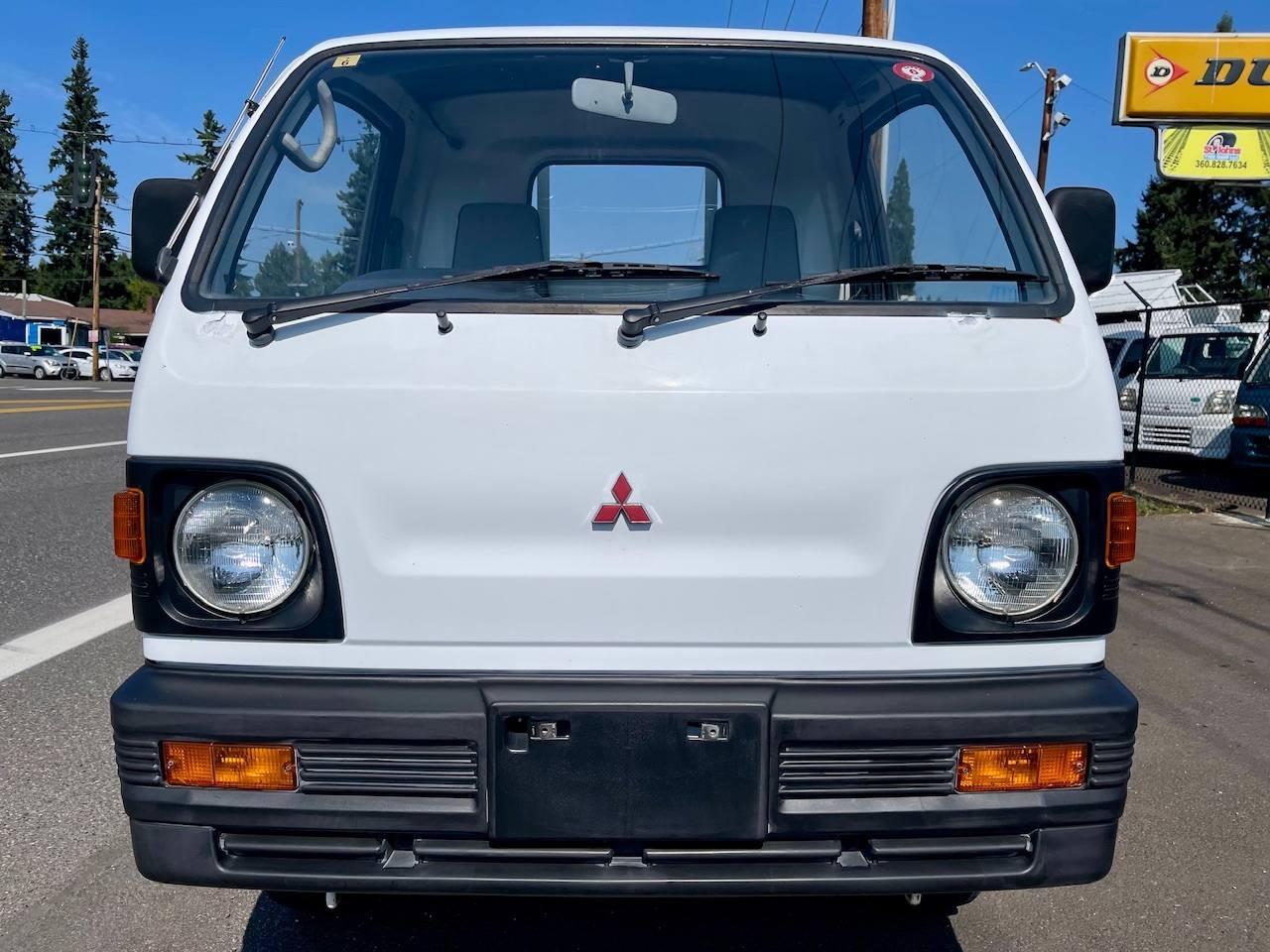 1992 Mitsubishi Minicab SD Dump 4WD, 2Hi-4Hi,4Lo, 4MT, LSD