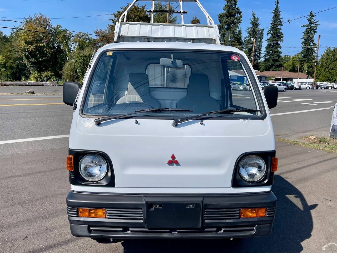 1992 Mitsubishi Minicab SD Dump 4WD, 2Hi-4Hi,4Lo, 4MT, LSD