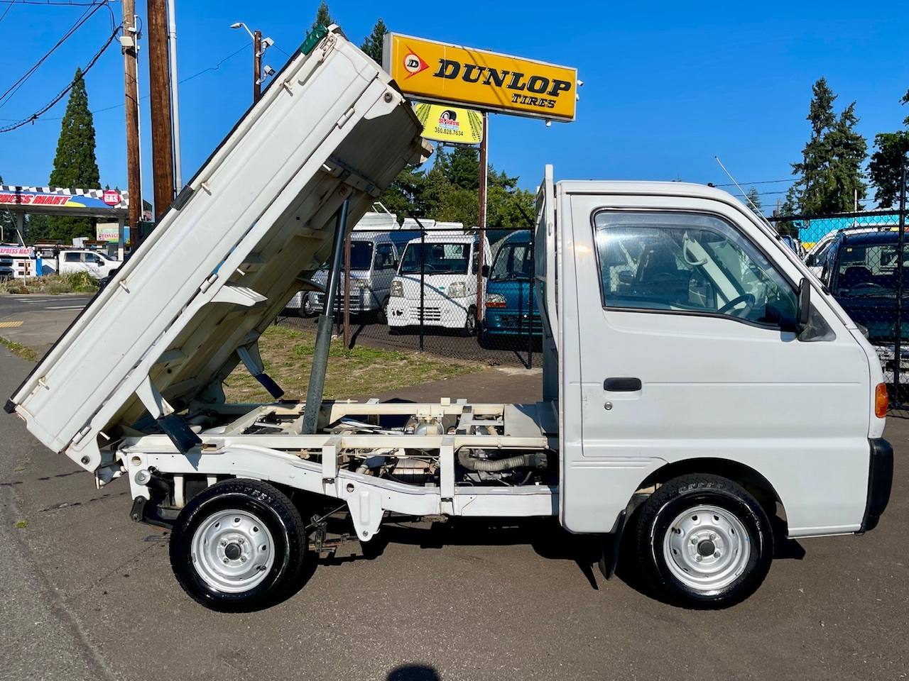 1997 Suzuki Carry SD Dump 4WD, 2Hi-4Hi, EL Gear, 5MT, Diff Lock