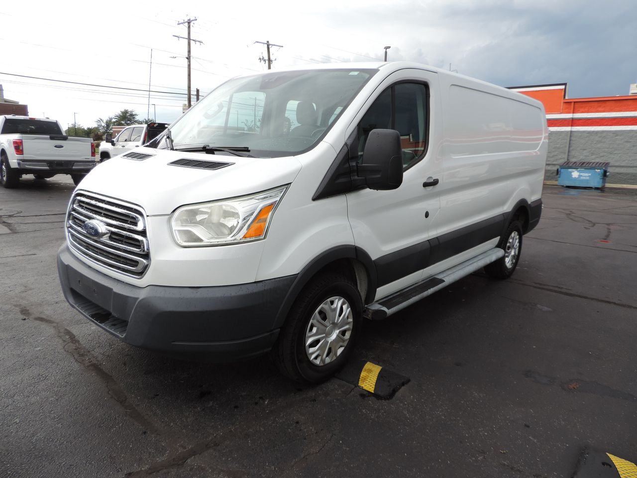 2016 Ford Transit 250 Van Low Roof 60/40 Pass.130-in. WB