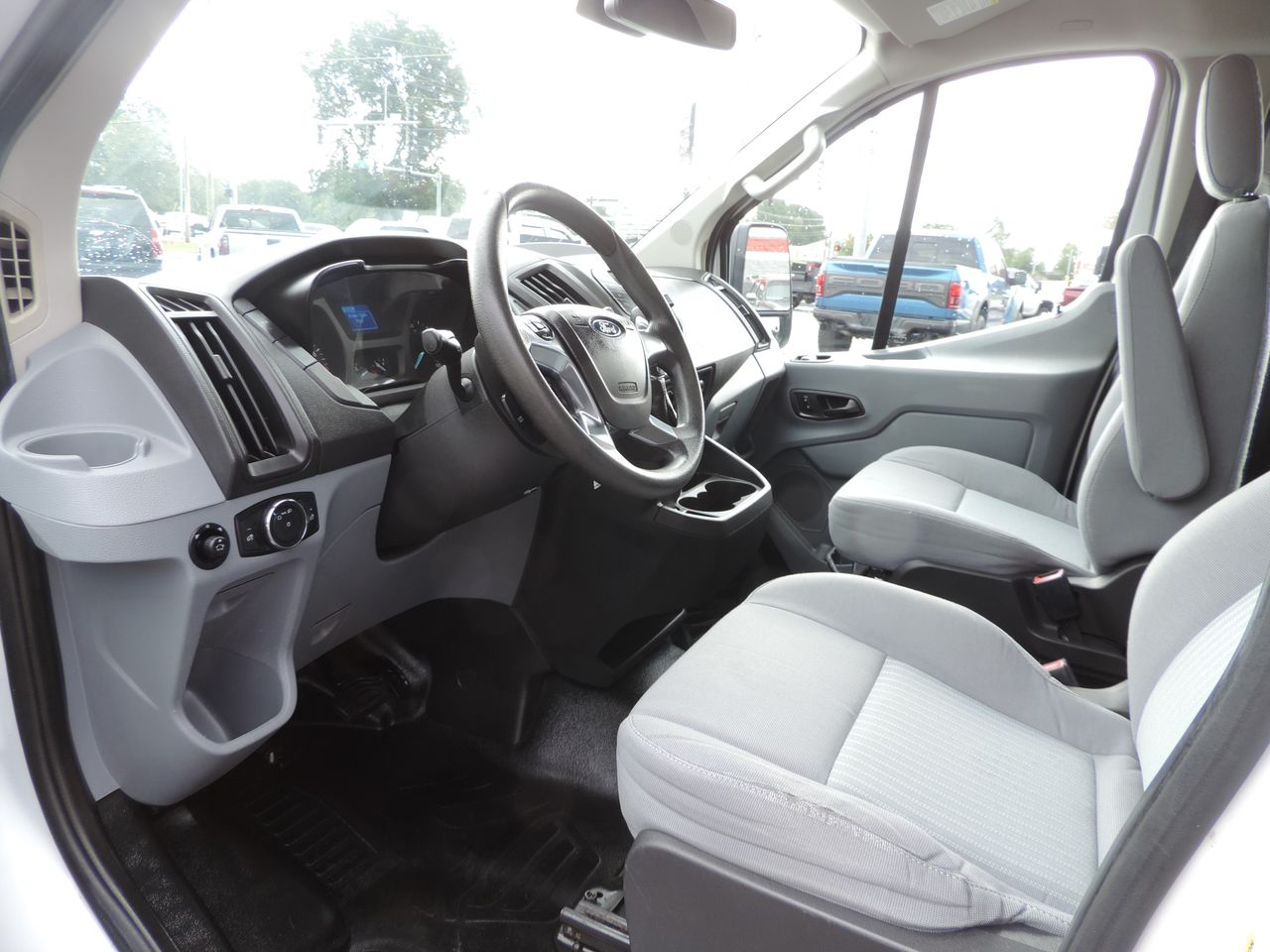 2016 Ford Transit 250 Van Low Roof 60/40 Pass.130-in. WB