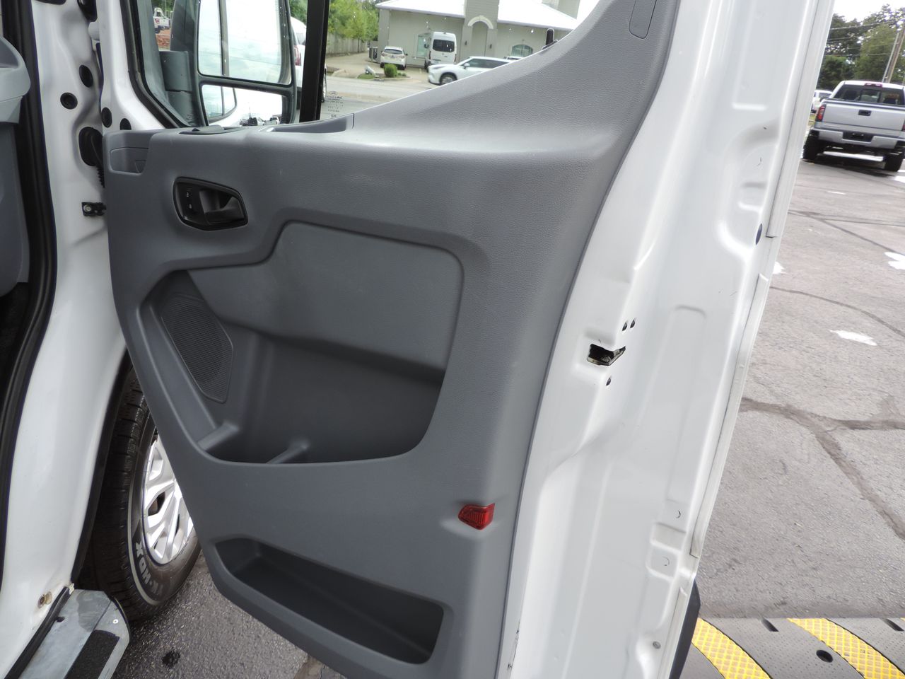 2016 Ford Transit 250 Van Low Roof 60/40 Pass.130-in. WB