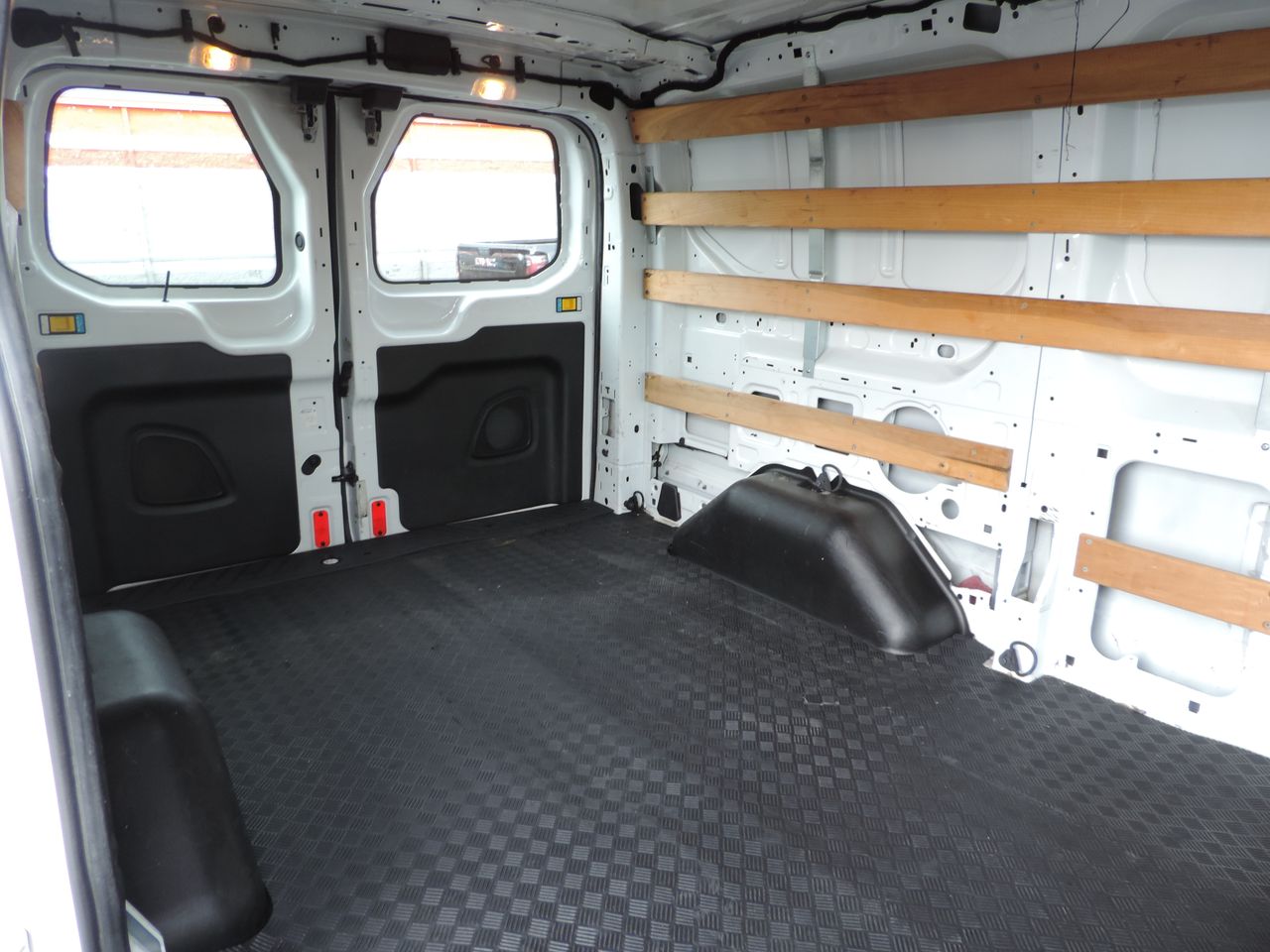 2016 Ford Transit 250 Van Low Roof 60/40 Pass.130-in. WB