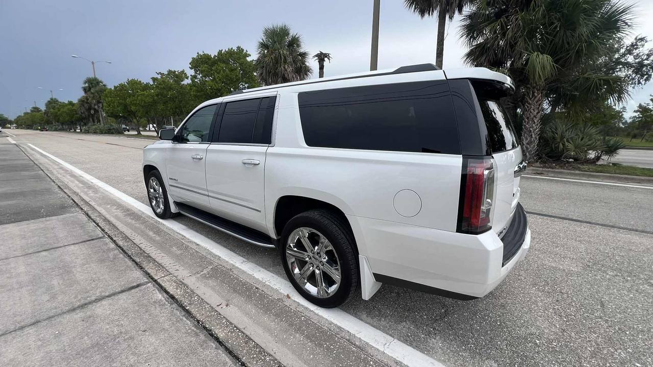 2018 GMC Yukon XL Denali 4WD image 5