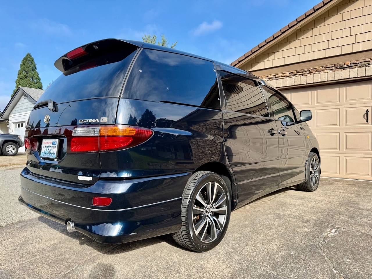2000 Toyota Estima 3.0 Aeras 4WD, 2Hi-4Hi, AC, PS, PW, PL, 8-Pass, Auto