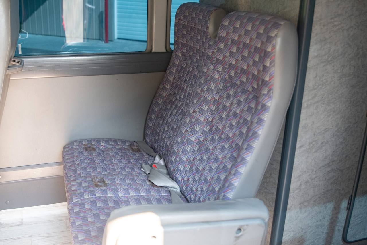 2000 Nissan Civilian Touring 9-Pass Camper  4.2L Diesel, Dually, Auto