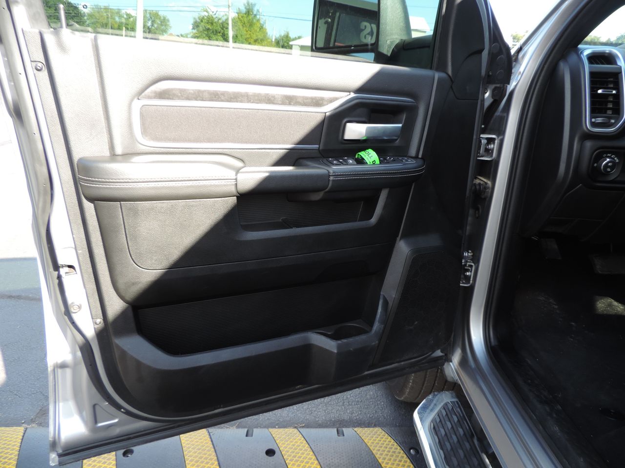 2024 RAM 2500 Crew Cab Big Horn 4WD