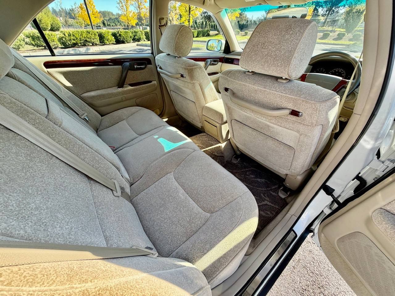 2000 Toyota Crown Royal Saloon 1JZ RWD, PW. PL, PS, AC, Auto