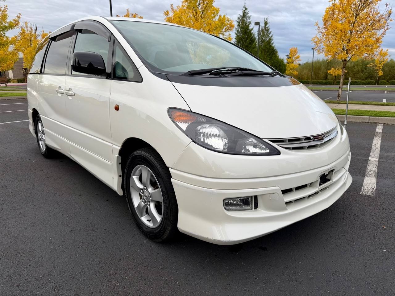 2000 Toyota Estima Aeras FWD, PW, PL, PS, AC, 8-Pass, Automatic