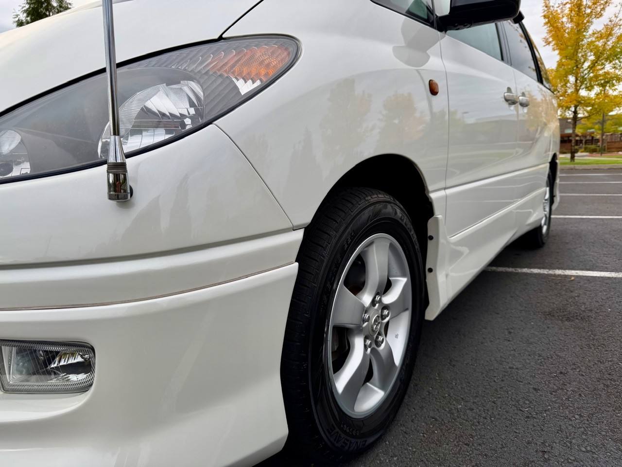 2000 Toyota Estima Aeras FWD, PW, PL, PS, AC, 8-Pass, Automatic