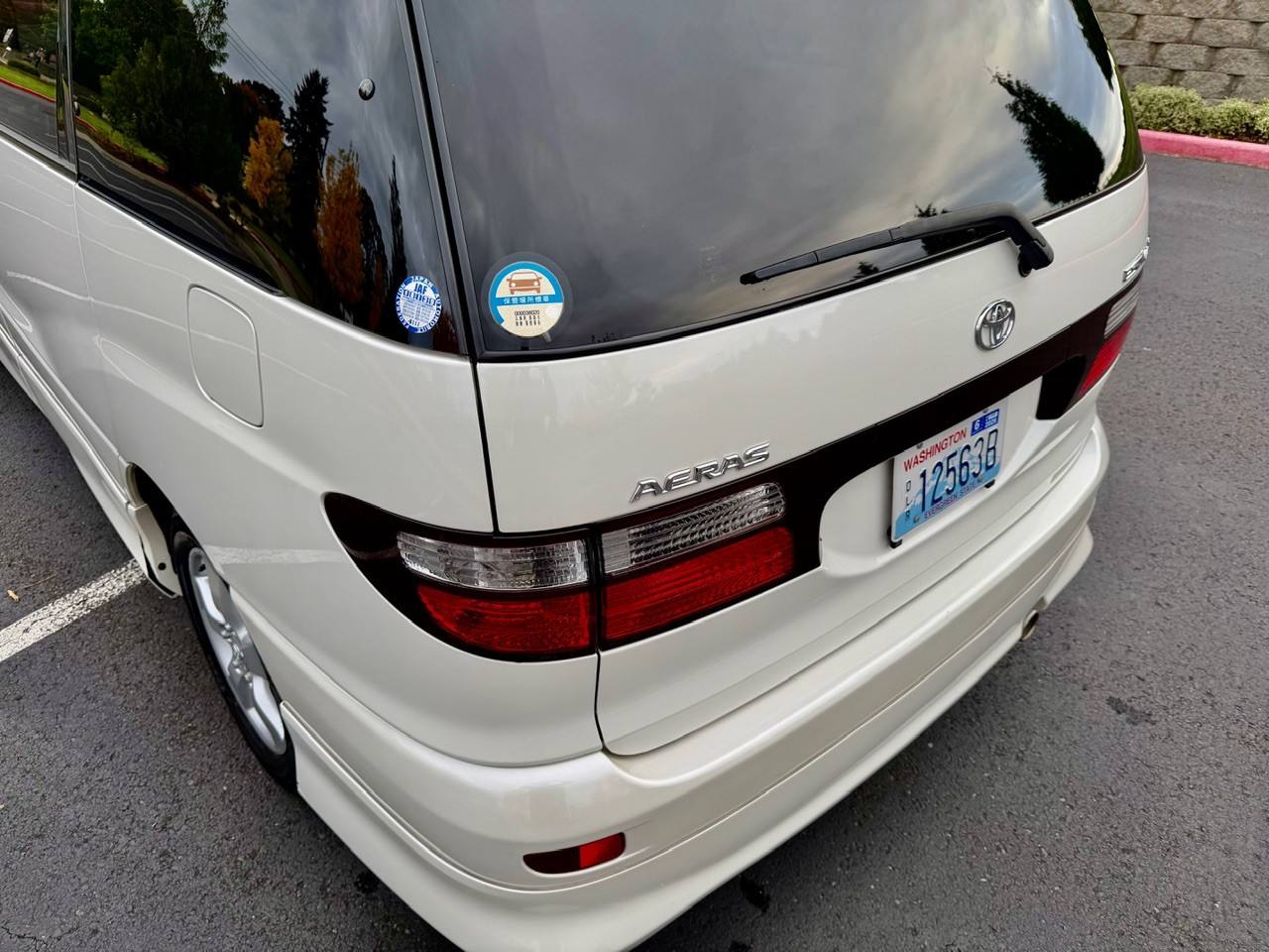 2000 Toyota Estima Aeras FWD, PW, PL, PS, AC, 8-Pass, Automatic
