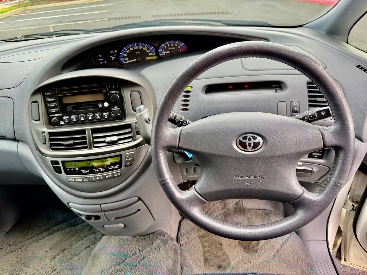 2000 Toyota Estima Aeras FWD, PW, PL, PS, AC, 8-Pass, Automatic