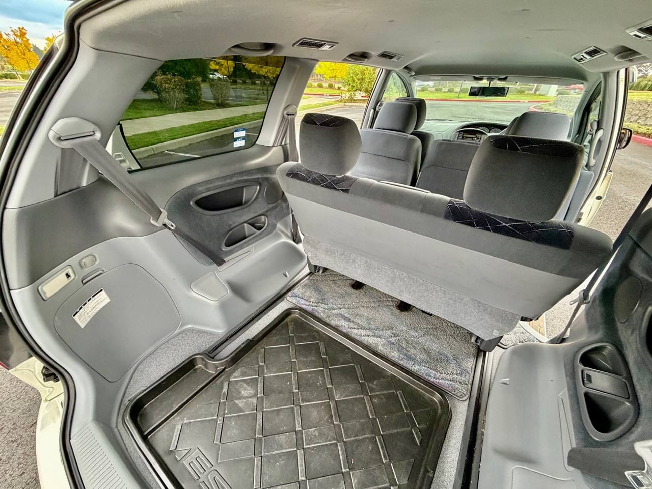 2000 Toyota Estima Aeras FWD, PW, PL, PS, AC, 8-Pass, Automatic