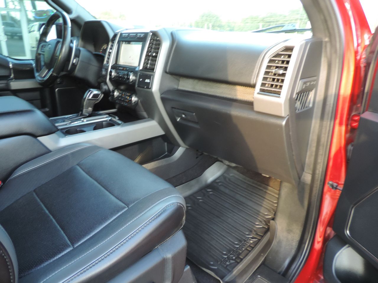 2019 Ford F-150 Raptor SuperCrew 4WD
