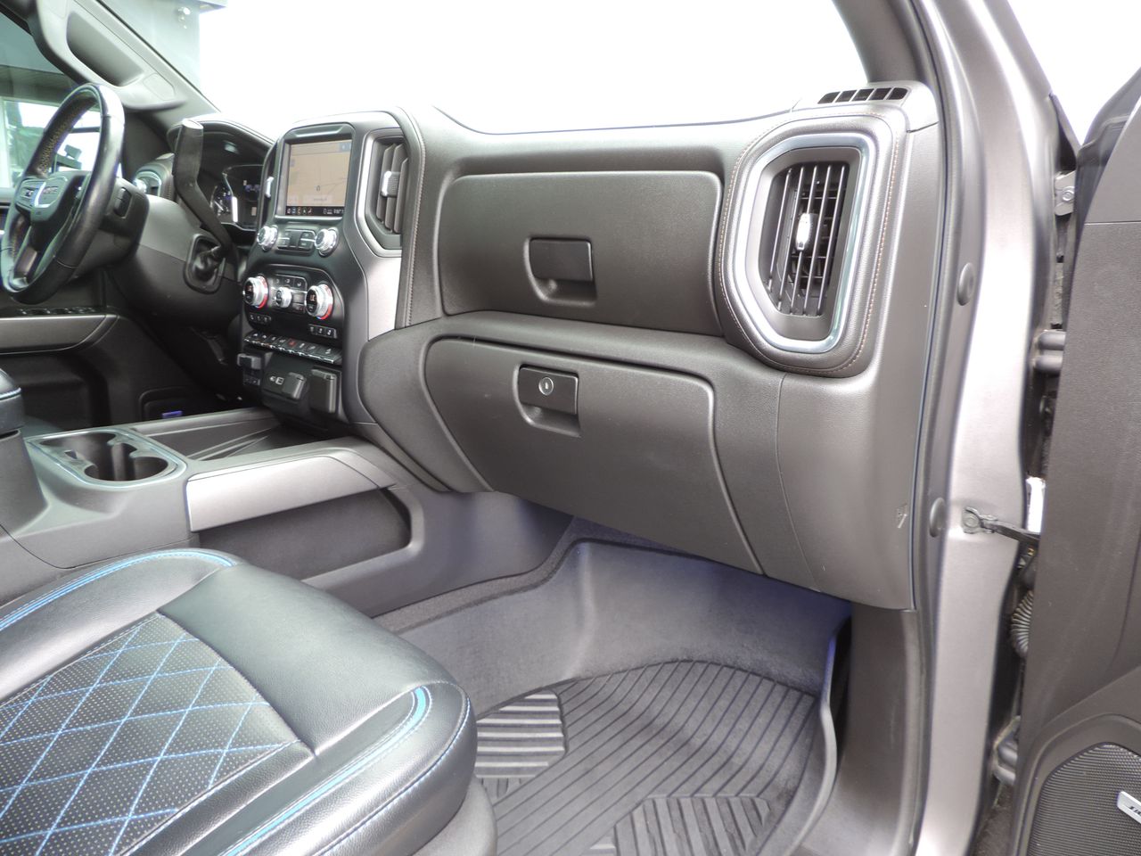 2020 GMC Sierra 1500 Crew Cab AT4 Black Widow 4WD