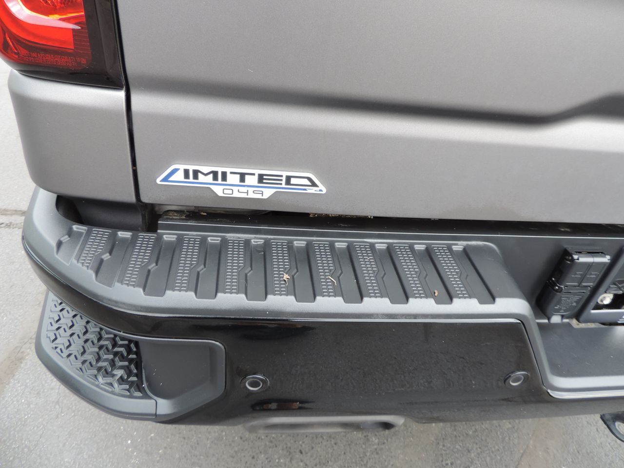 2020 GMC Sierra 1500 Crew Cab AT4 Black Widow 4WD