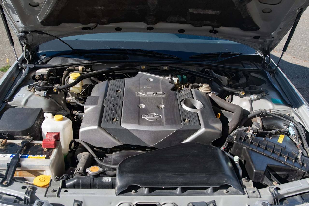 2000 Nissan Gloria Ultima 300 Turbo RWD, PW, PL, PS, Automatic