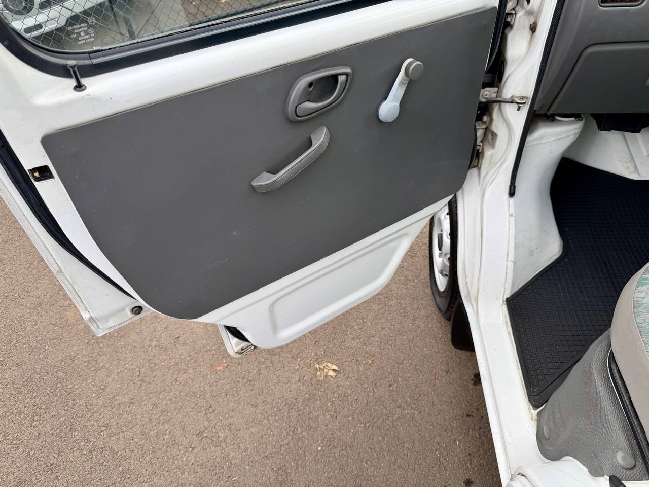 1999 Suzuki Carry EFI Turbo 4WD, 2Hi-4Hi, PS, AC, Airbag, Automatic 