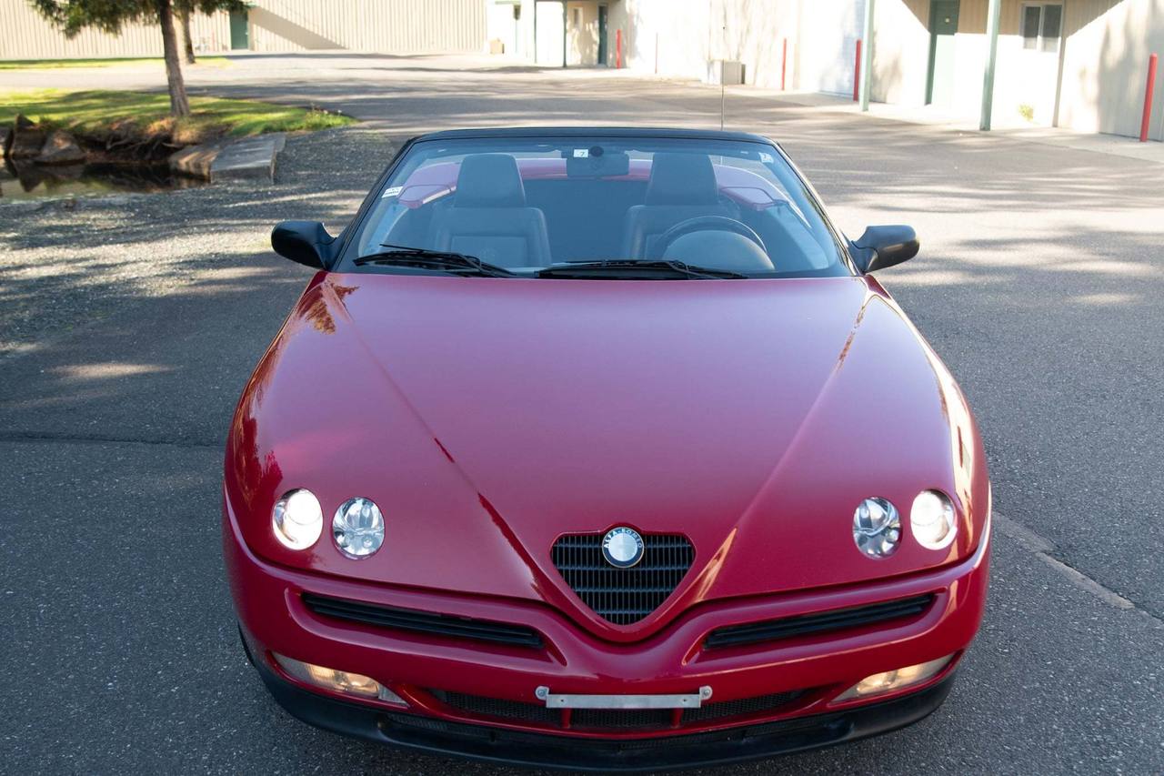 1996 Alfa Romeo Spider Twin Spark FWD, PS, PW, PL, AC, 5MT, Convertible