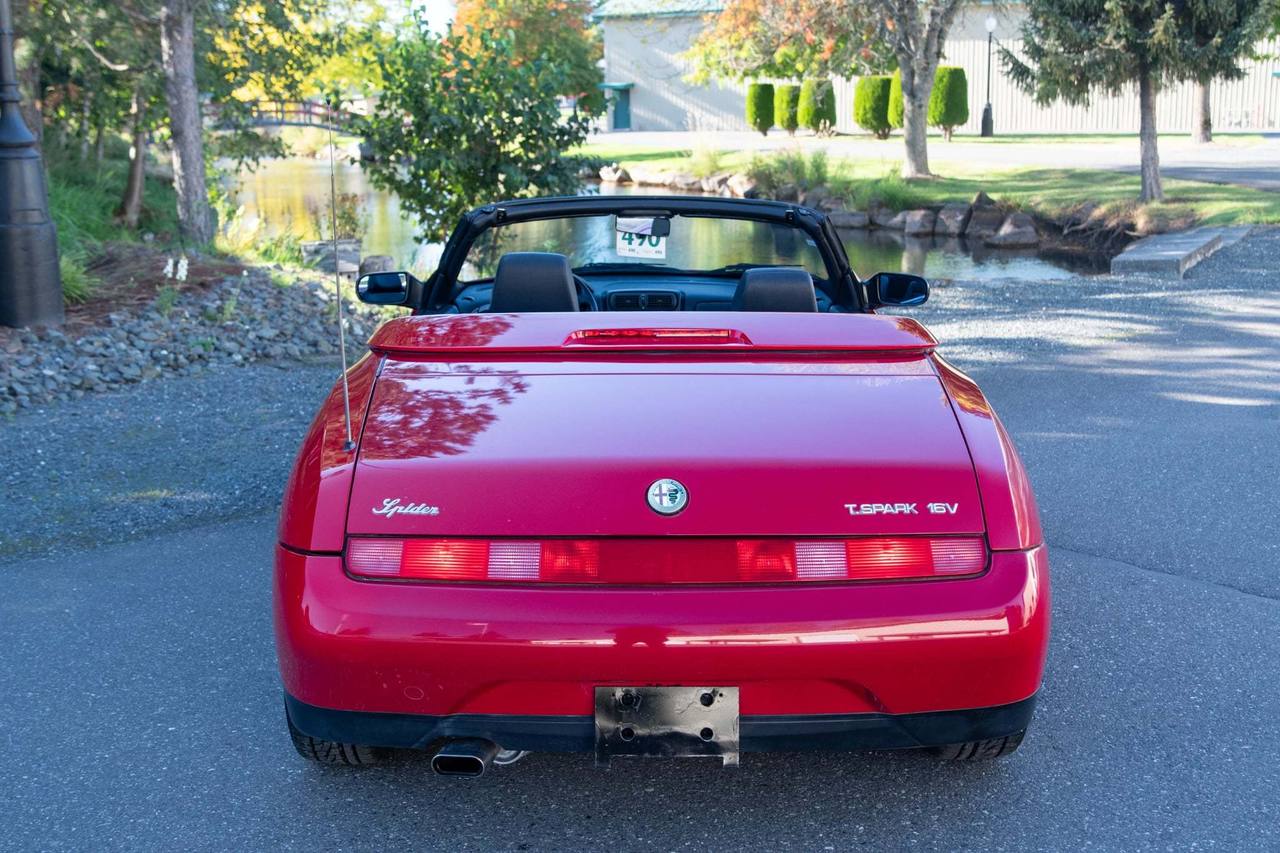 1996 Alfa Romeo Spider Twin Spark FWD, PS, PW, PL, AC, 5MT, Convertible
