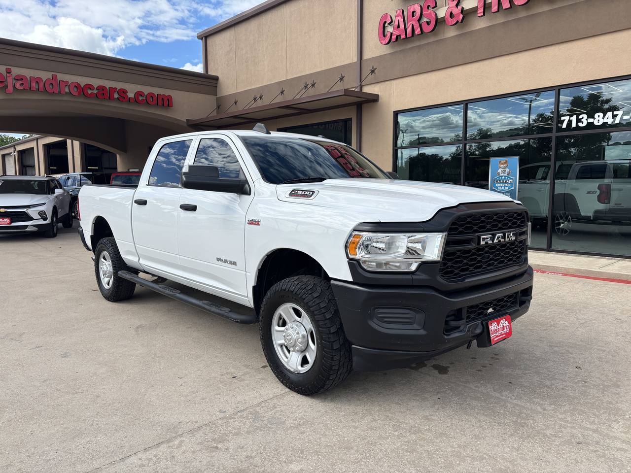 2019 RAM 2500 Tradesman Crew Cab SWB 4WD 6.4L HEMI
